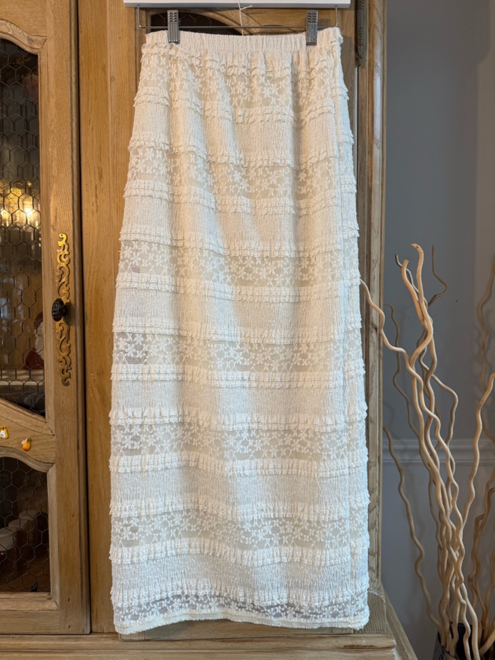 Bailey Rose Women's White Tiered Maxi Skirt